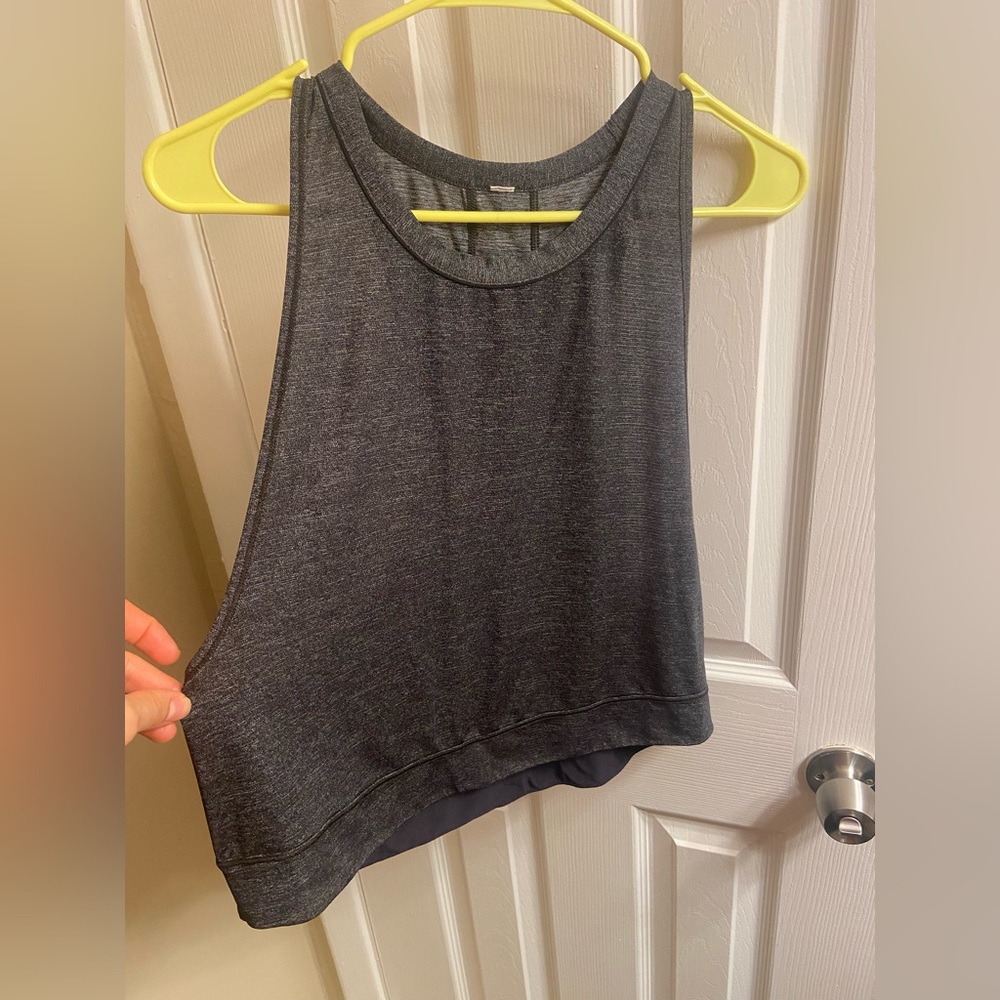 Lululemon Crop Muscle Tank Size 6